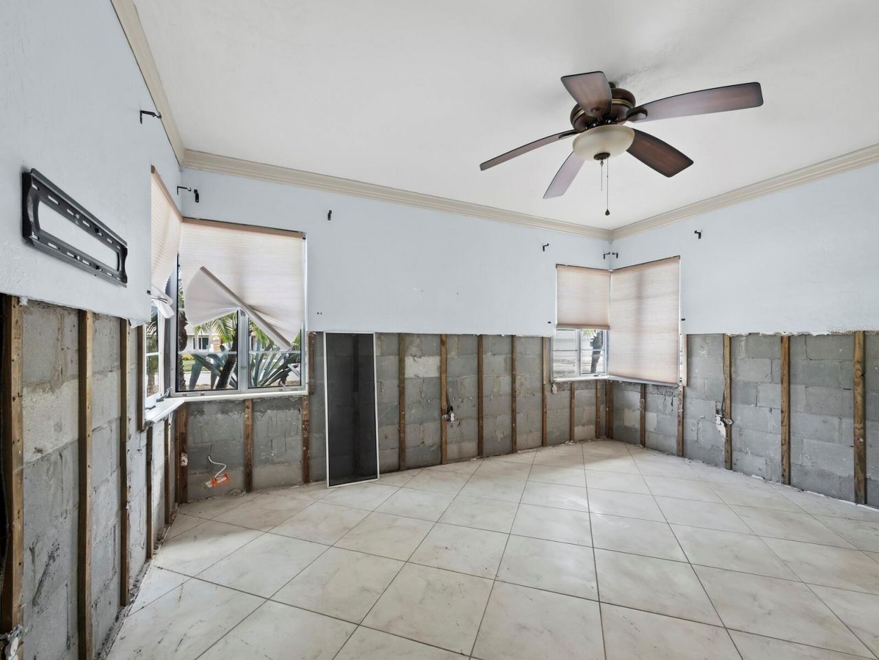 153 N Adams Drive, Sarasota, FL 34236 Photo