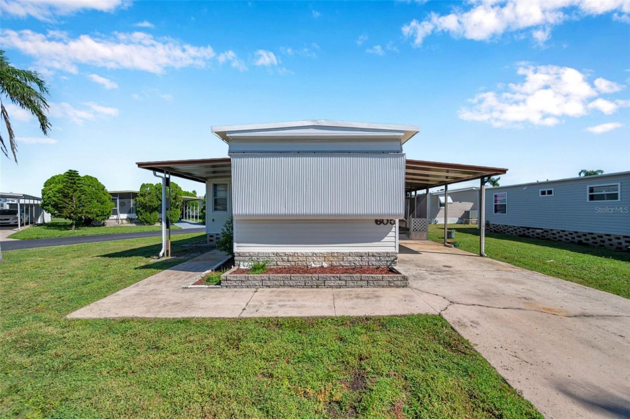 605 Mount Lancaster Avenue Ne, Unit 634, Saint Petersburg, FL 33702 Photo