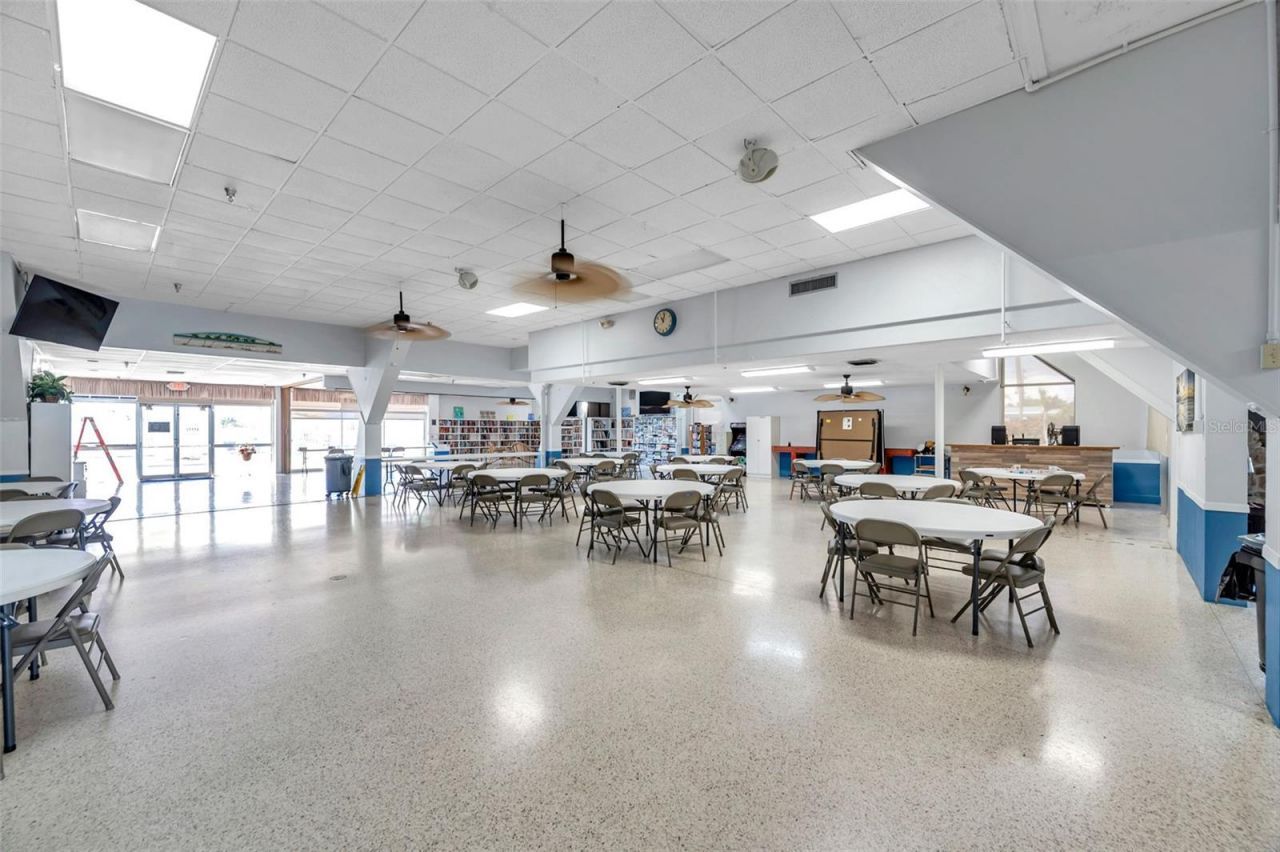 605 Mount Lancaster Avenue Ne, Unit 634, Saint Petersburg, FL 33702 Photo