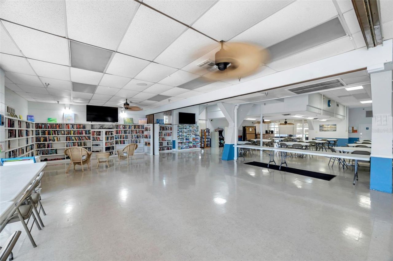 605 Mount Lancaster Avenue Ne, Unit 634, Saint Petersburg, FL 33702 Photo