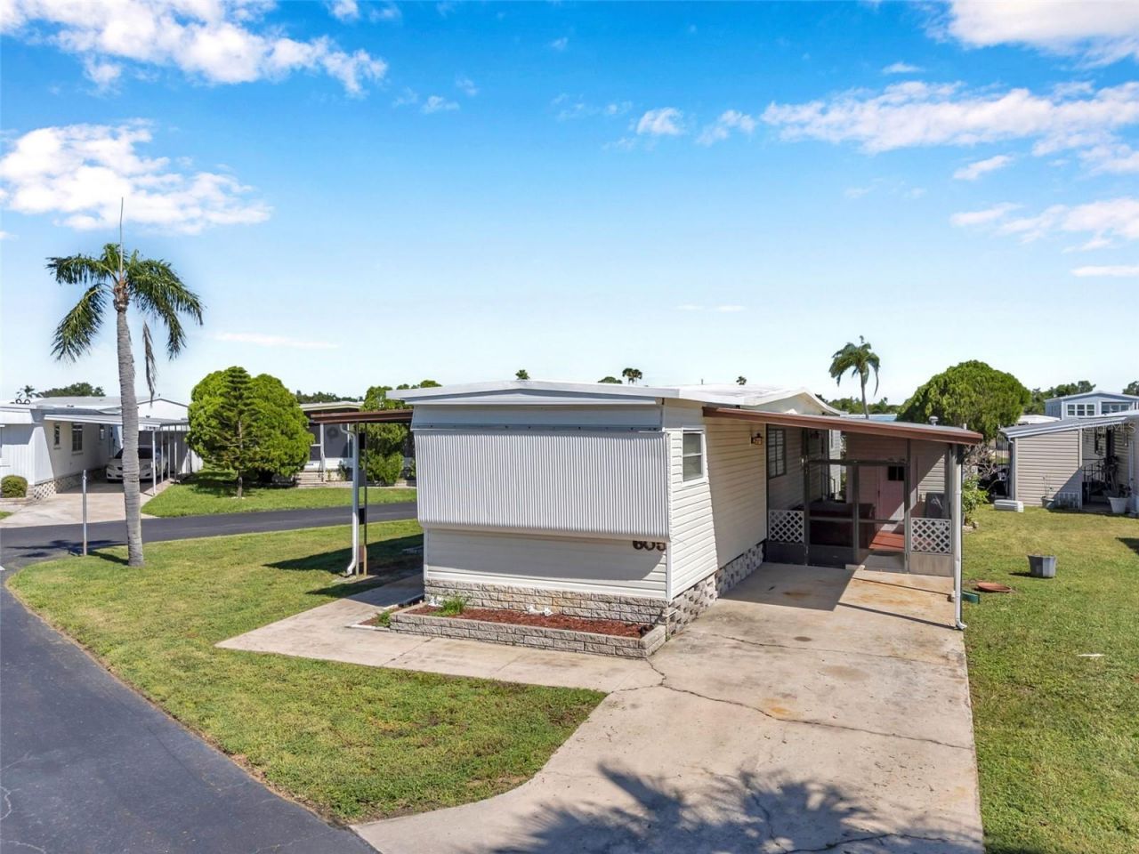 605 Mount Lancaster Avenue Ne, Unit 634, Saint Petersburg, FL 33702 Photo