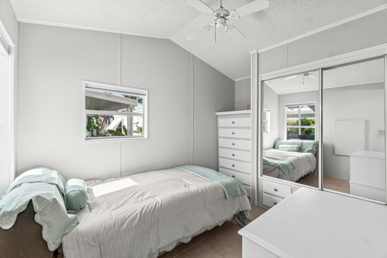 12 Hibiscus Drive, Unit H, Briny Breezes, FL 33435 Photo