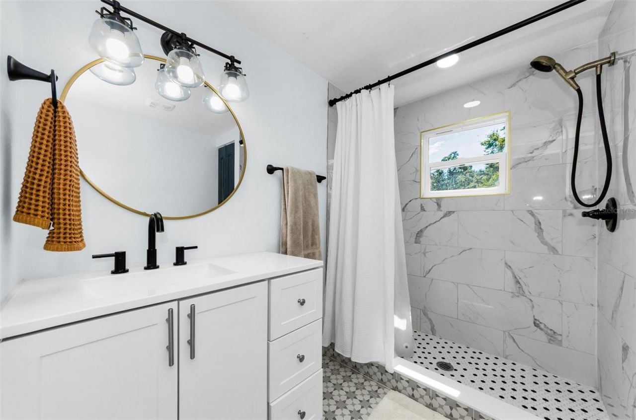 1202 E 32nd Avenue, Tampa, FL 33603 Photo