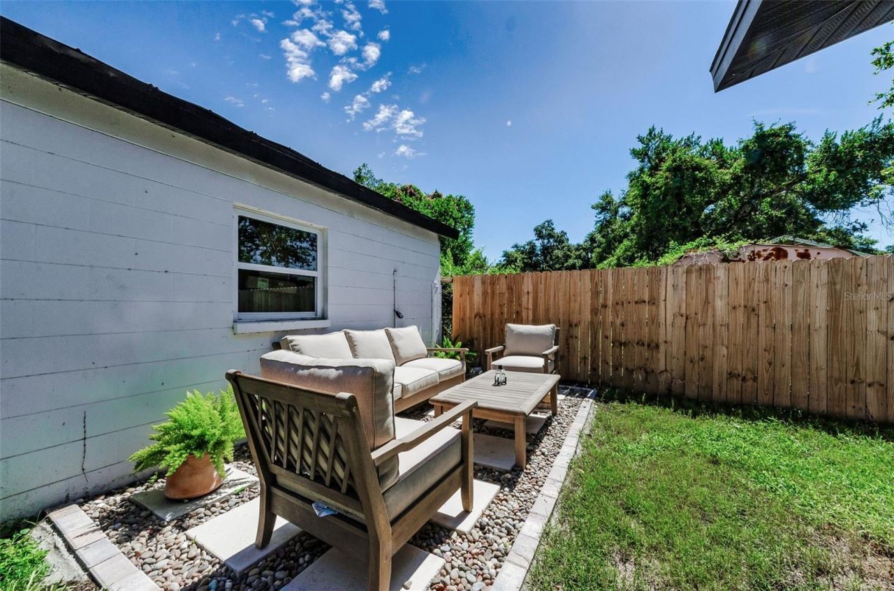 1202 E 32nd Avenue, Tampa, FL 33603 Photo