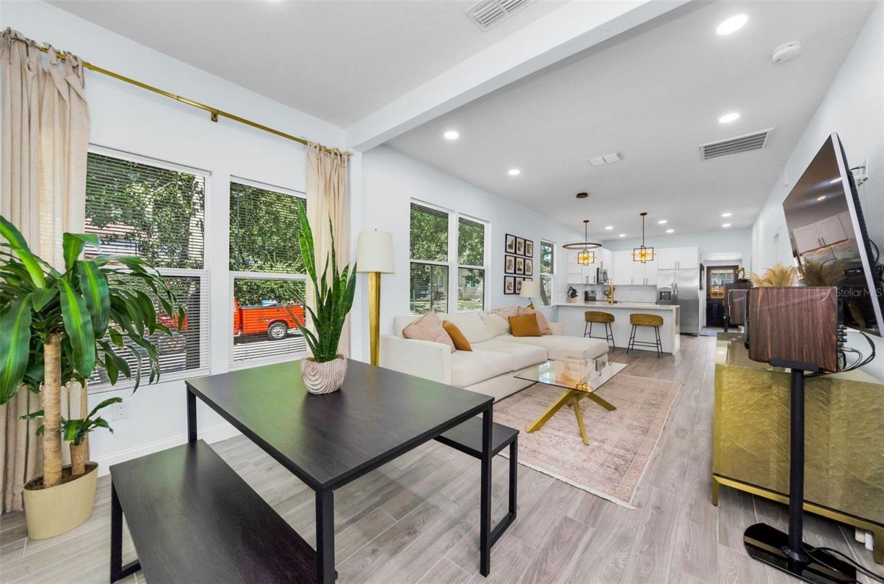 1202 E 32nd Avenue, Tampa, FL 33603 Photo