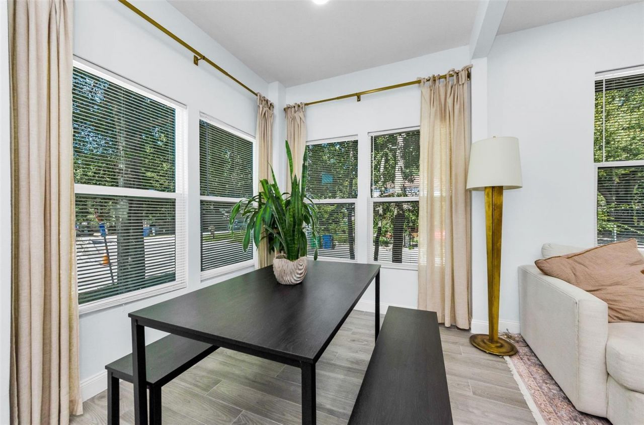 1202 E 32nd Avenue, Tampa, FL 33603 Photo