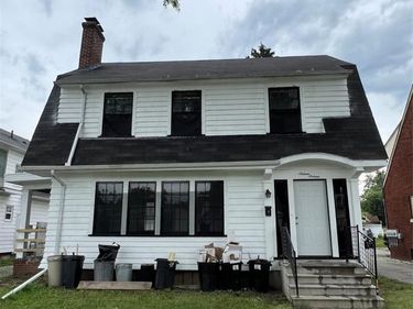 1616 State Street, Saginaw, MI 48602