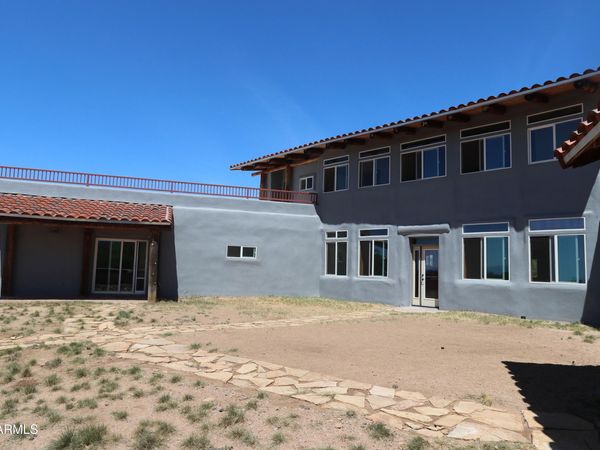 586 N TREATY HILL Trail, Saint David, AZ 85630