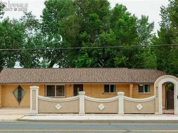 2205 Airport Road, Colorado Springs, CO 80910