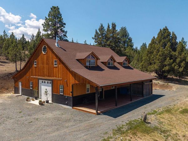 60625 Three Point Road, Canyon City, OR 97820