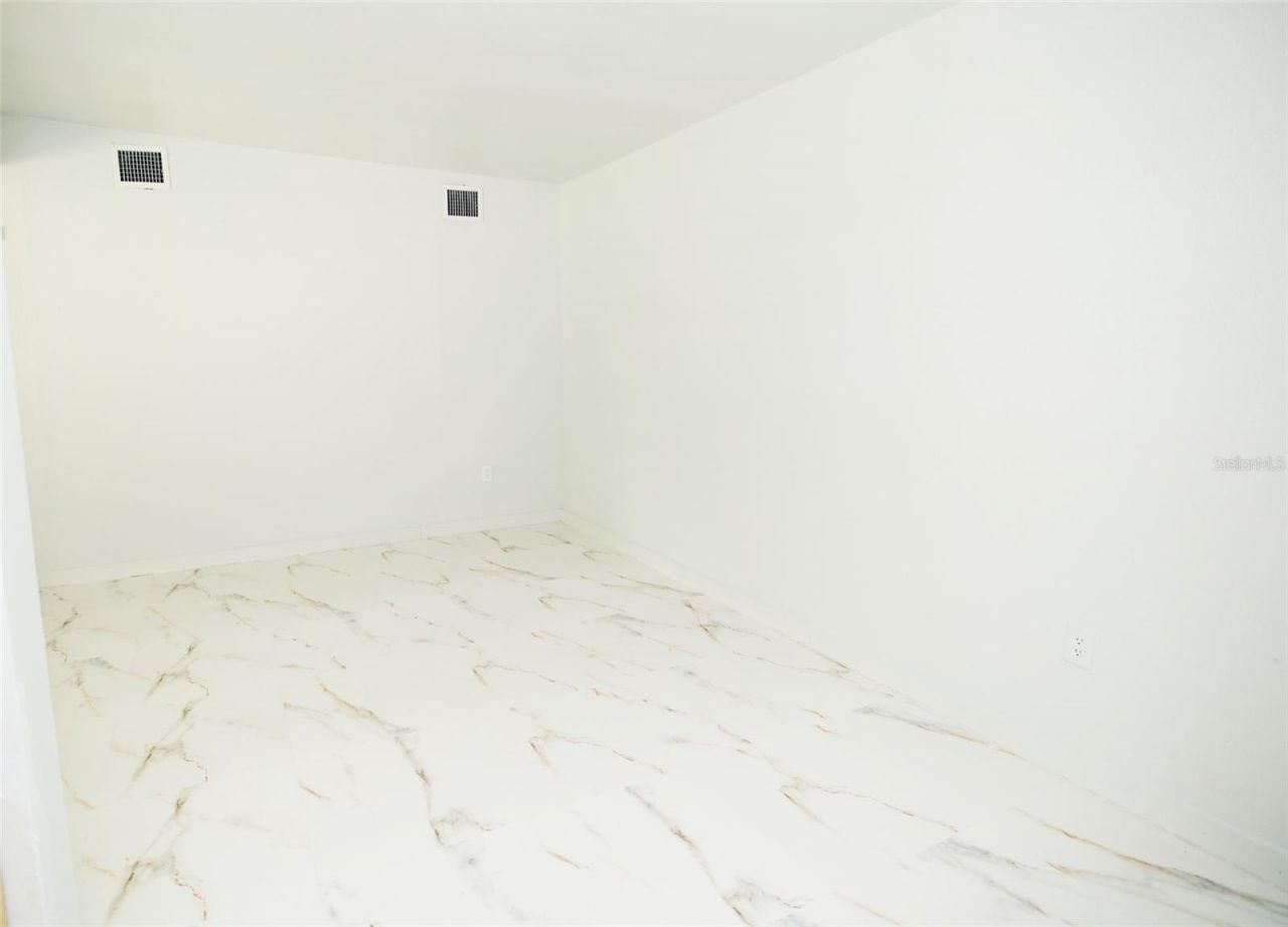 298 NW 104th Street, Miami, FL 33150 Photo