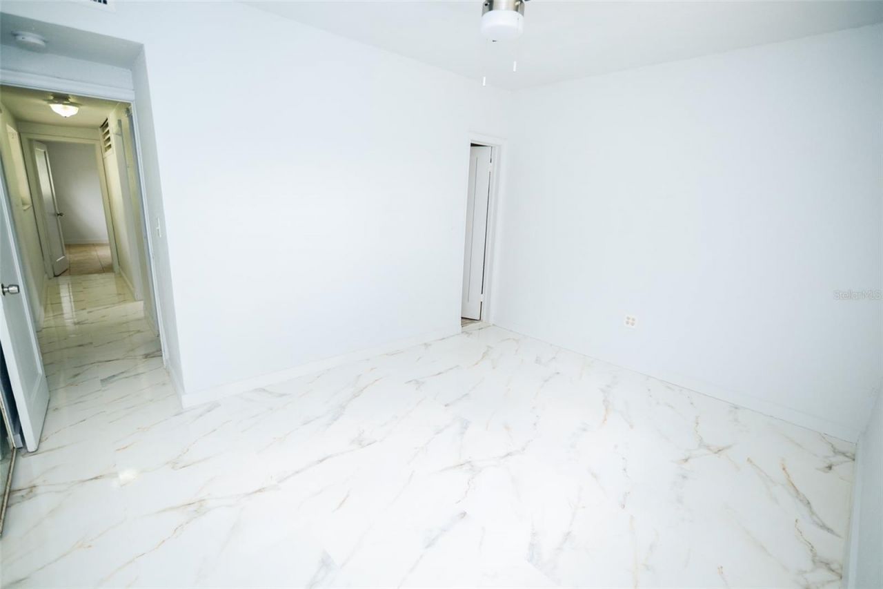 298 NW 104th Street, Miami, FL 33150 Photo