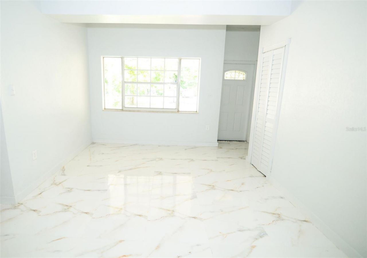 298 NW 104th Street, Miami, FL 33150 Photo