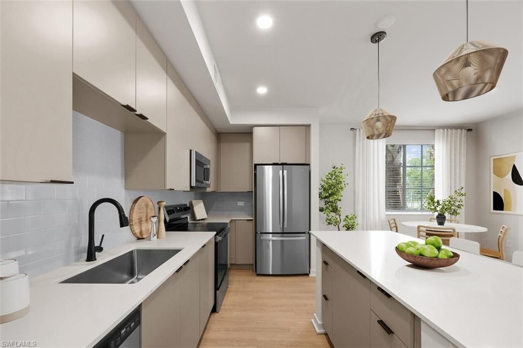 6026 Whitaker Rd, Unit B1, Naples, FL 34112 Photo