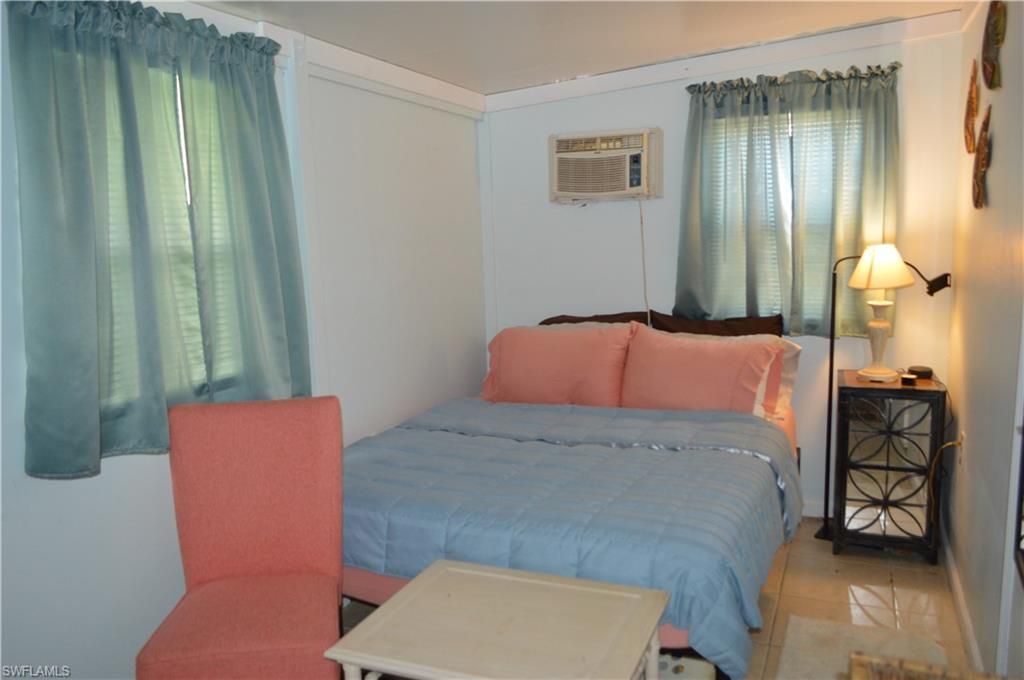 414 Papaya St, Unit C, Goodland, FL 34140 Photo