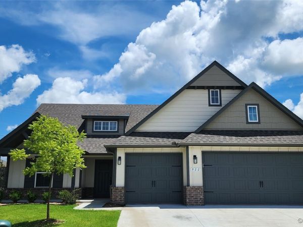 911 E Fulton Court , Broken Arrow, OK 74012