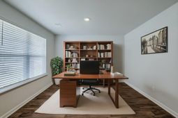 522 Shady Maple Street photo 4