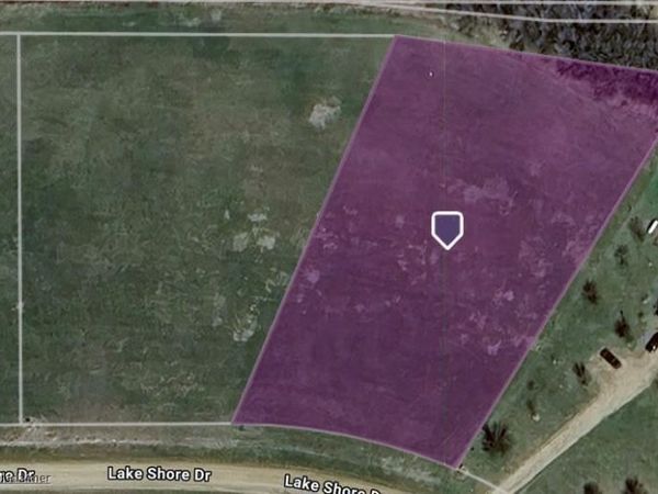 XXX Lake Shore Drive, Sherburn, MN 56171