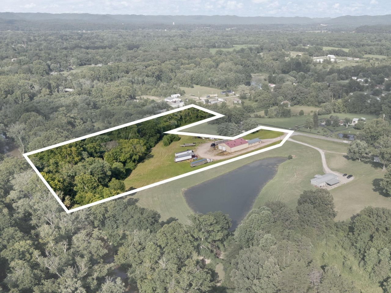 1230 Irvine Road, Clay City, KY 40312