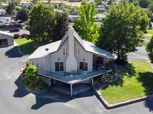 209 Harding St, Asotin, WA 99402