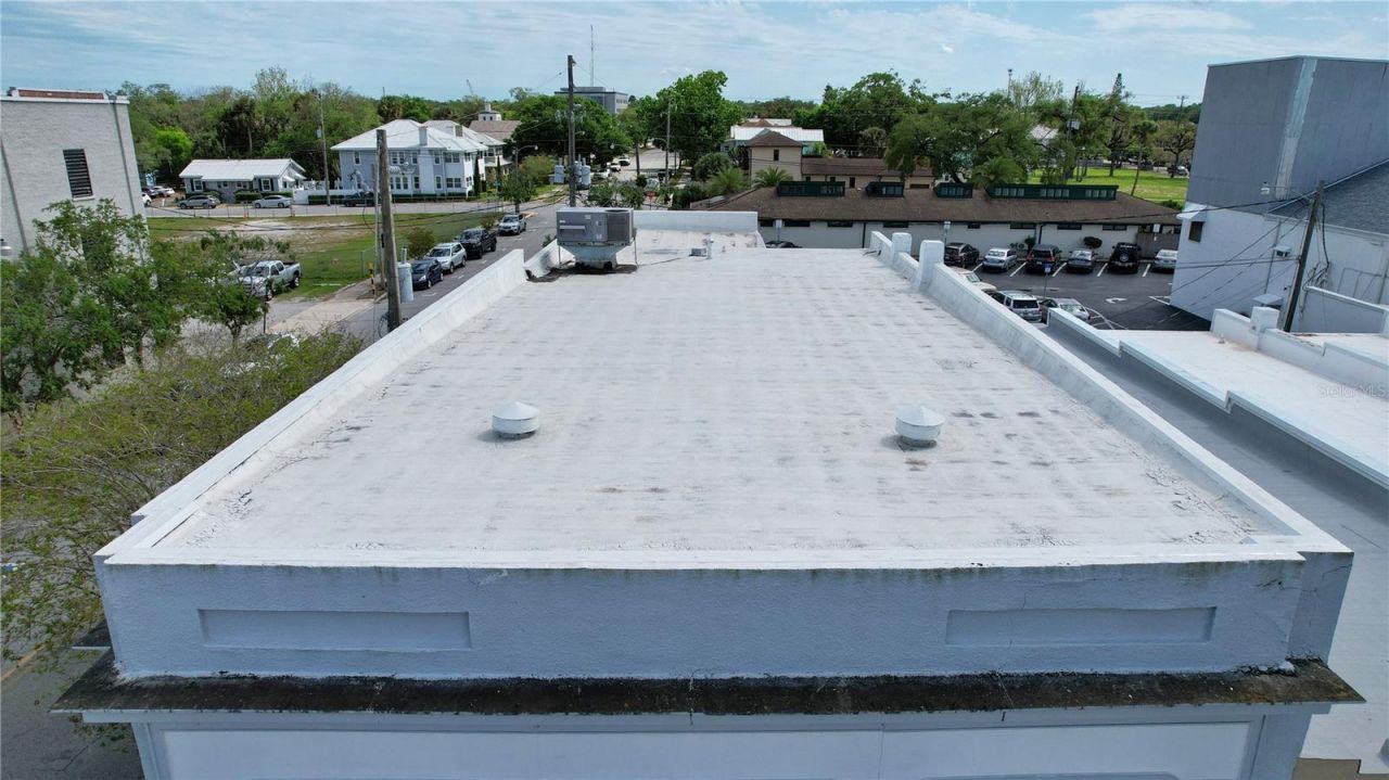 400 Canal Street, New Smyrna Beach, FL 32168 Photo