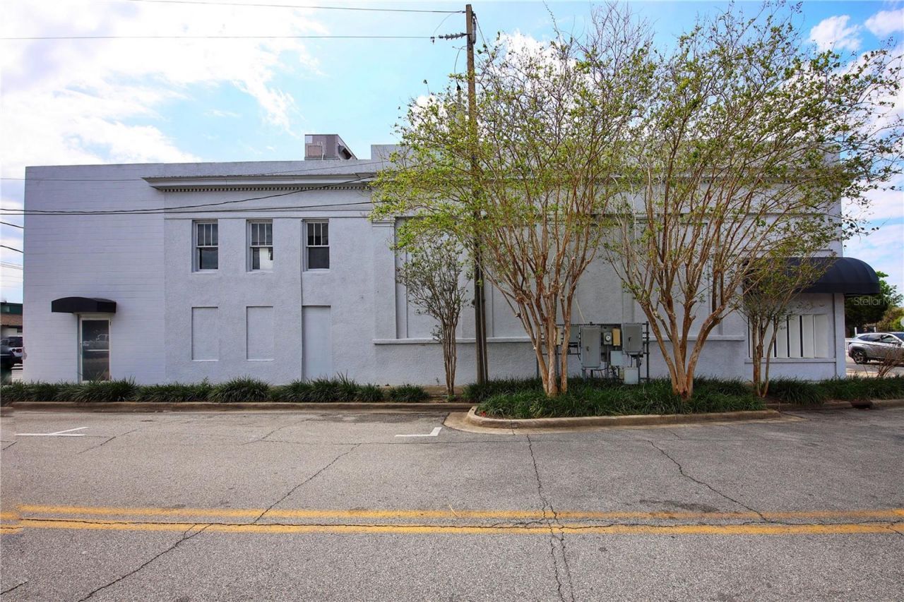 400 Canal Street, New Smyrna Beach, FL 32168 Photo