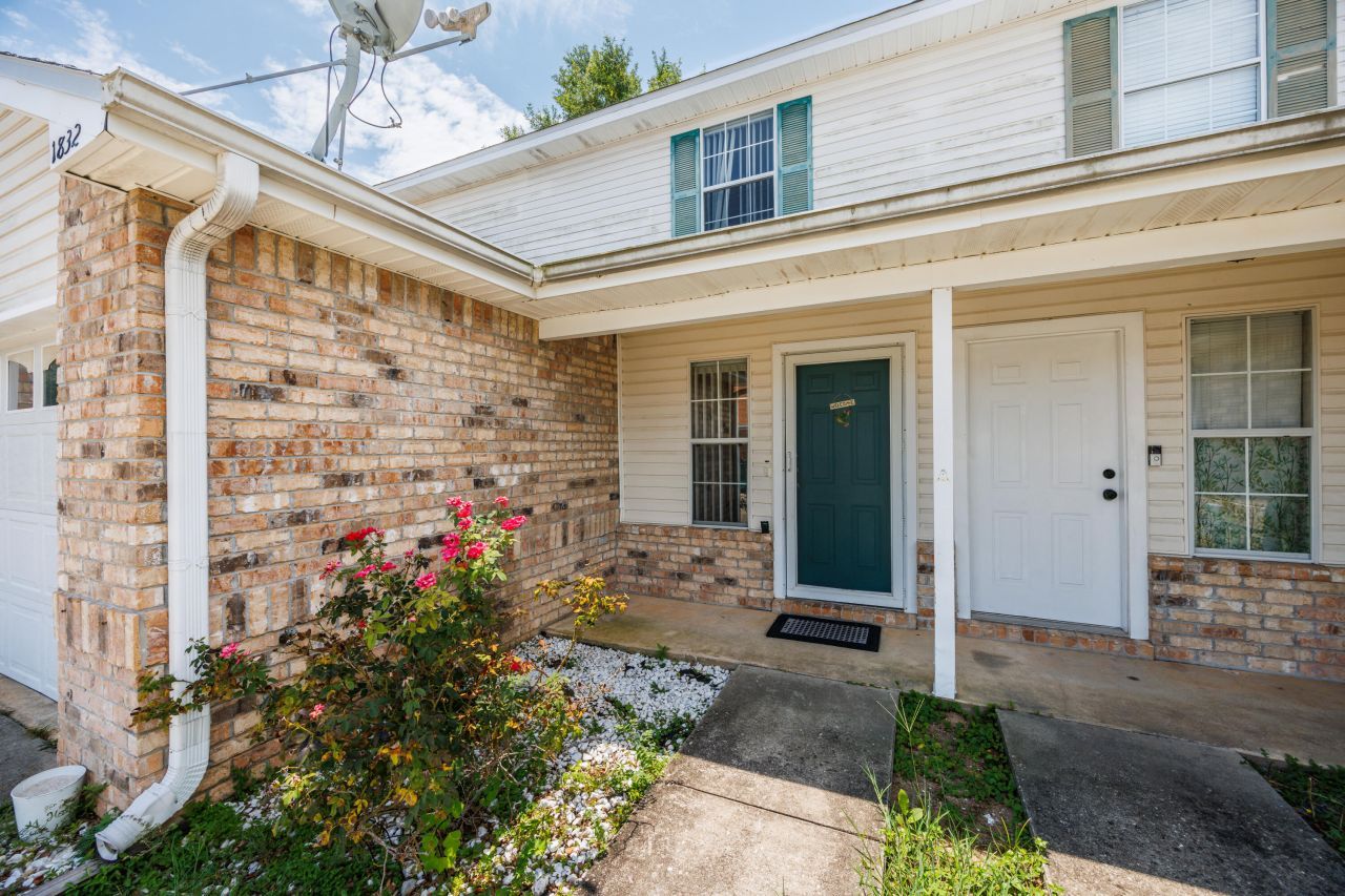 1832 Pointed Leaf Lane, Unit 1832, Fort Walton Beach, FL 32547 Main Photo