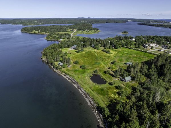 54 Old Toll Bridge Road, Eastport, ME 04631