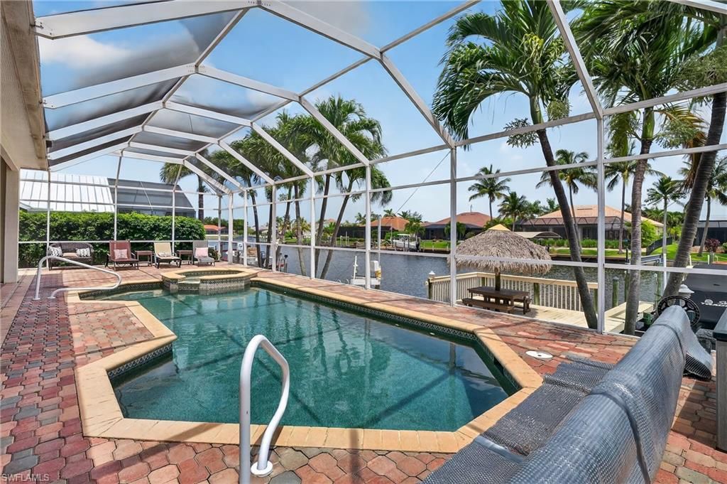 1917 SW 51st St, Cape Coral, FL 33914 Photo