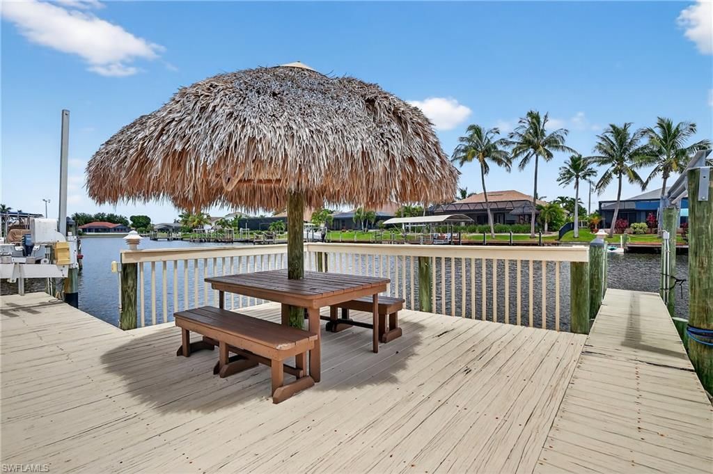 1917 SW 51st St, Cape Coral, FL 33914 Photo