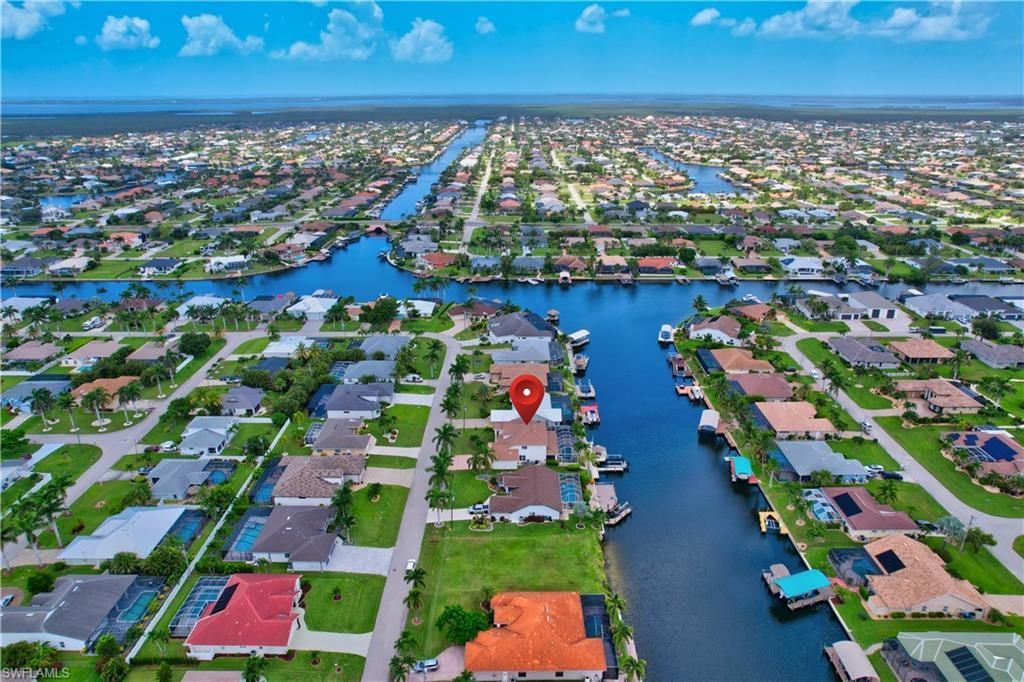 1917 SW 51st St, Cape Coral, FL 33914 Photo