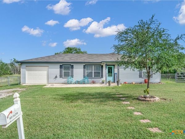 505 Olive Street, Jourdanton, TX 78026