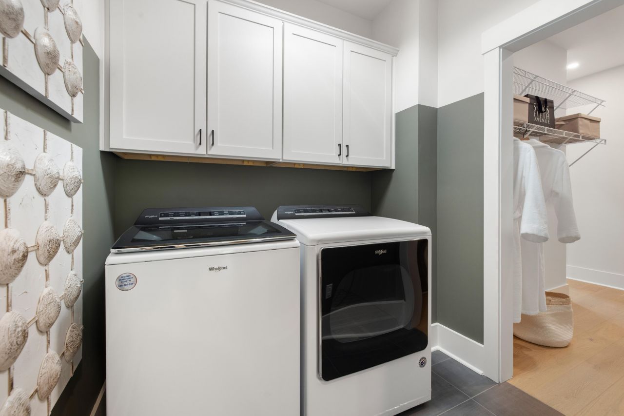 260 Newsday Street Photo 11