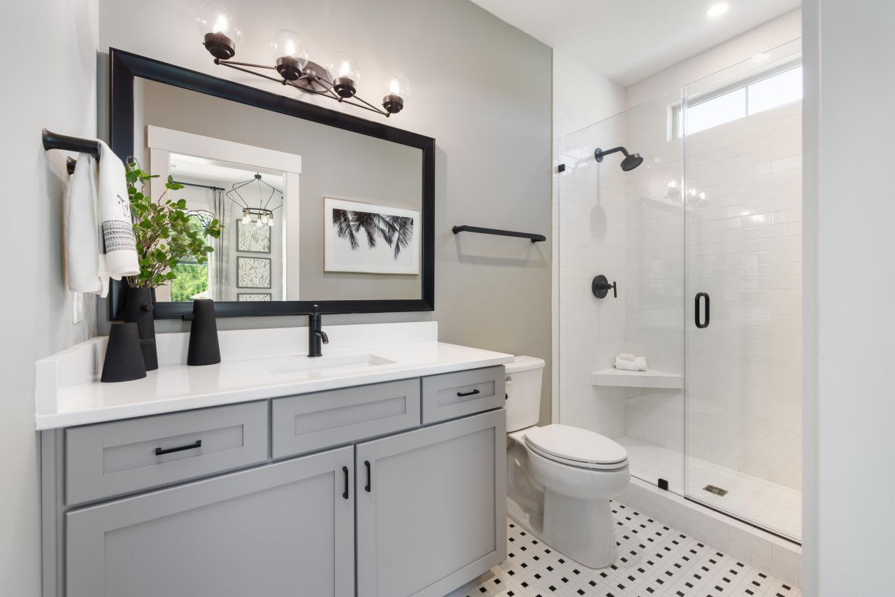 260 Newsday Street Photo 13