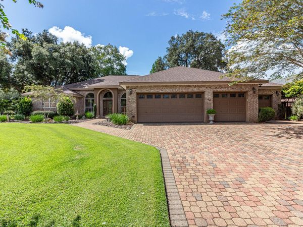 6955 Turnberry Circle, Navarre, FL 32566