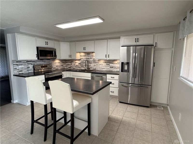 2193 Tampico Trail, Bellbrook, OH 45305 Photo 3