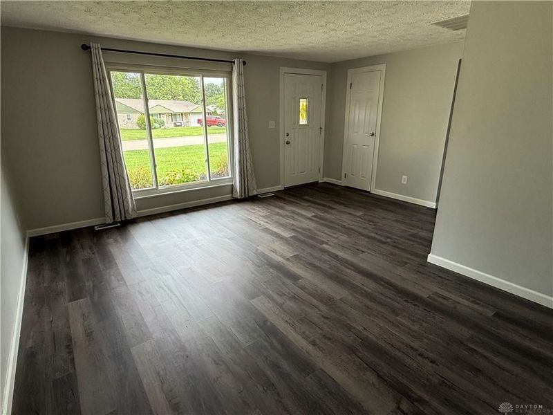 2193 Tampico Trail, Bellbrook, OH 45305 Photo 6