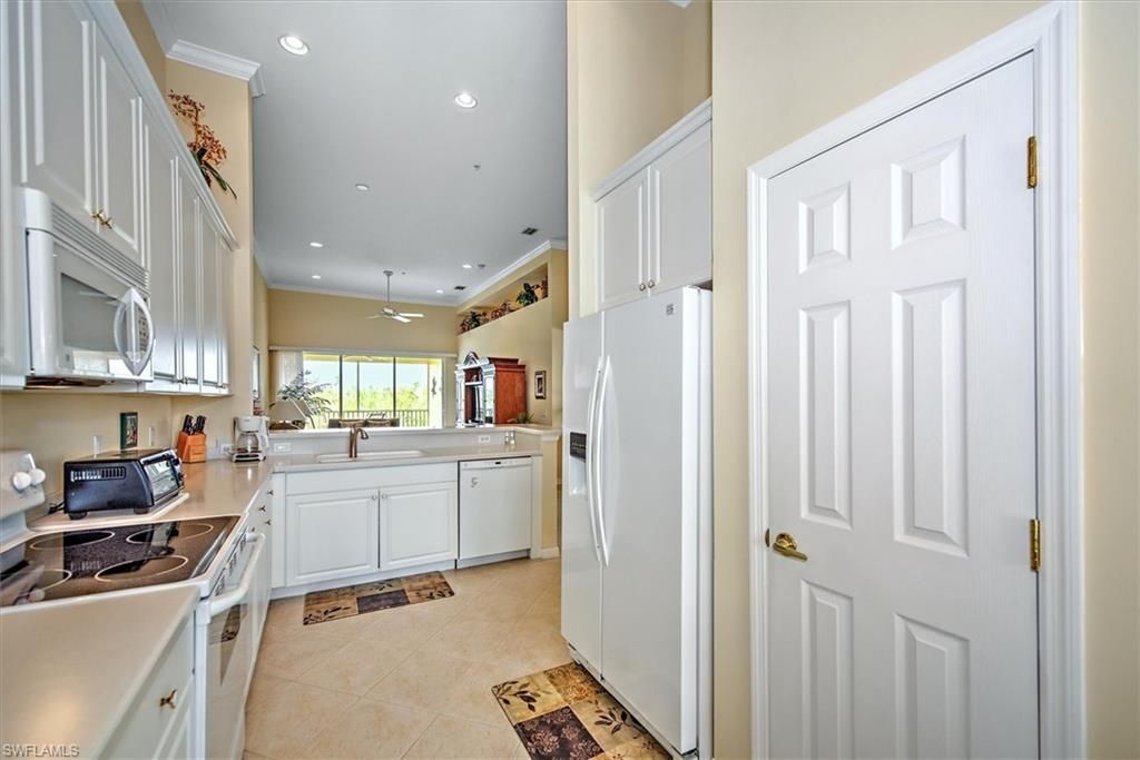 14525 Abaco Lakes Dr, Unit 206, Fort Myers, FL 33908 Photo