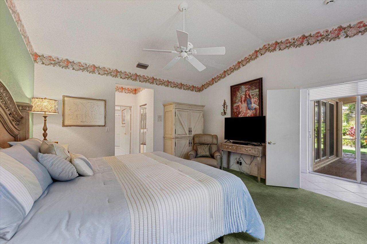 4663 Carlton Golf Drive, Lake Worth, FL 33449 Photo