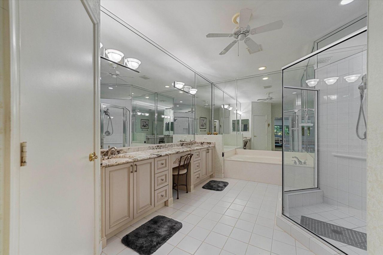 4663 Carlton Golf Drive, Lake Worth, FL 33449 Photo