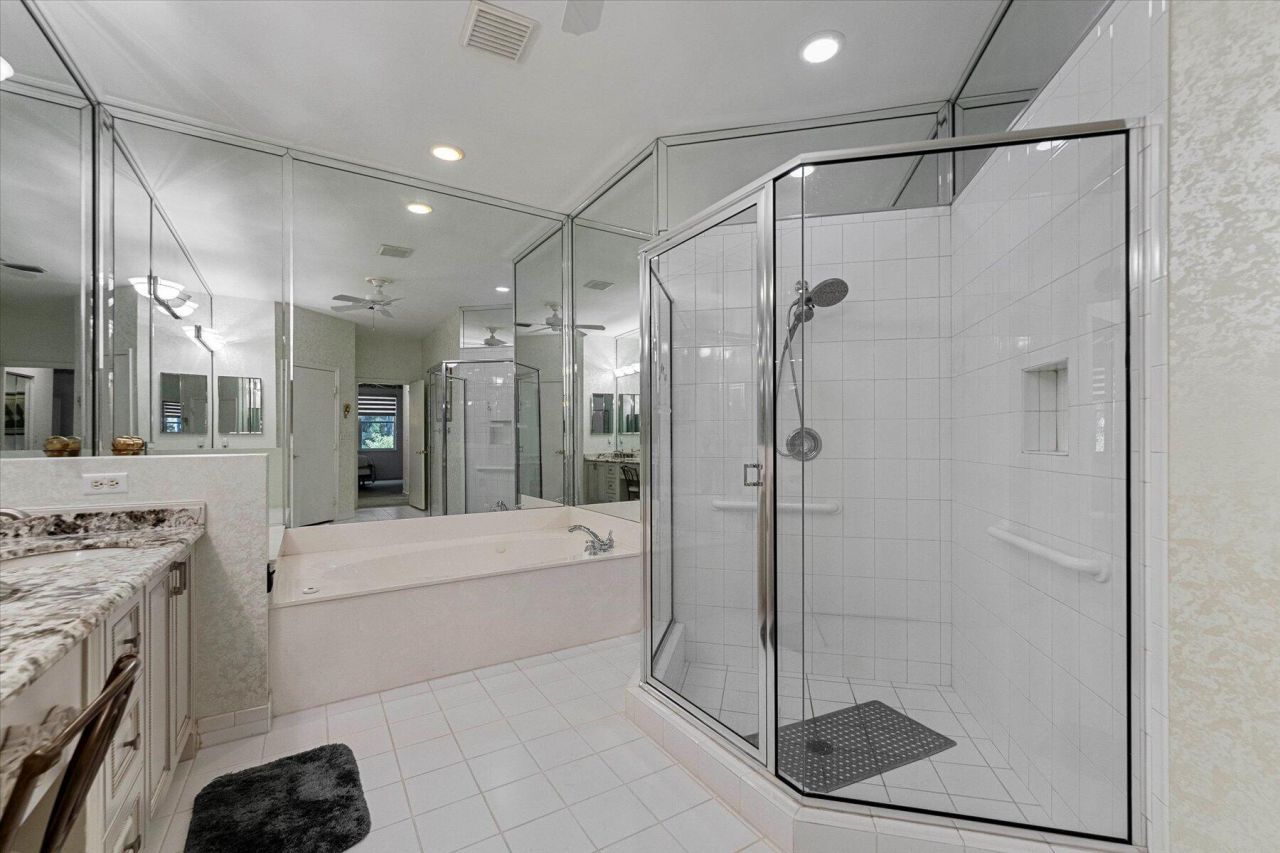 4663 Carlton Golf Drive, Lake Worth, FL 33449 Photo