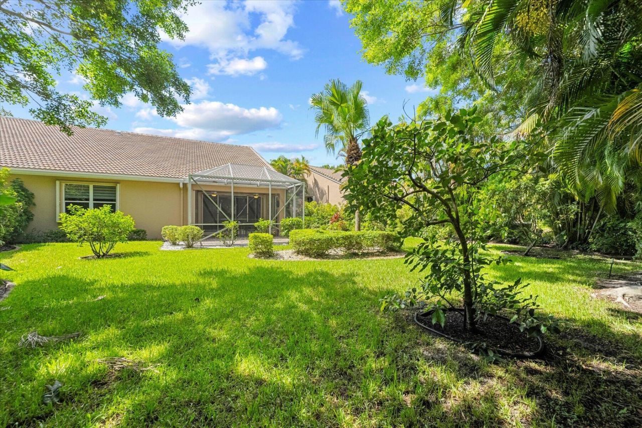 4663 Carlton Golf Drive, Lake Worth, FL 33449 Photo