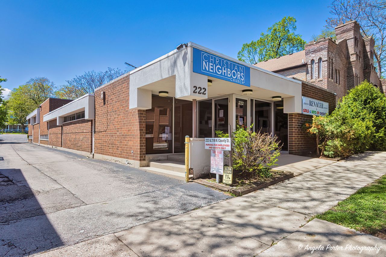 222 N County Street, Waukegan, IL 60085