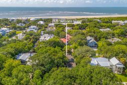 2820 Ion Avenue photo 4