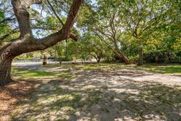 2820 Ion Avenue photo 4