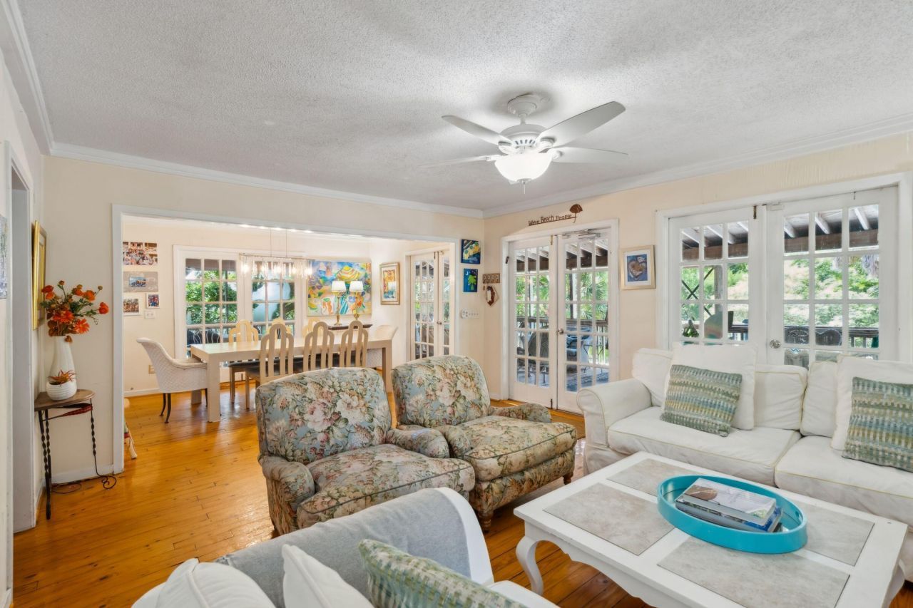 2820 Ion Avenue Photo 30