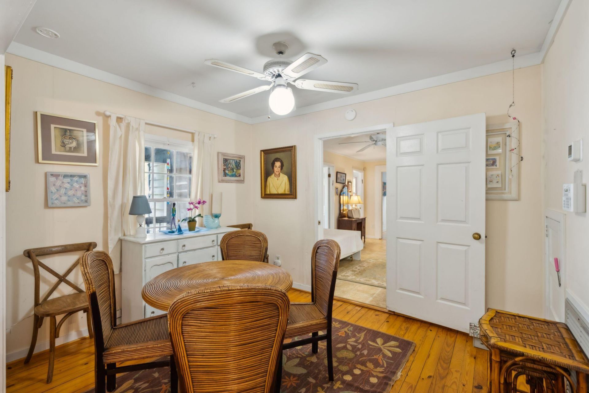 2820 Ion Avenue Photo 33