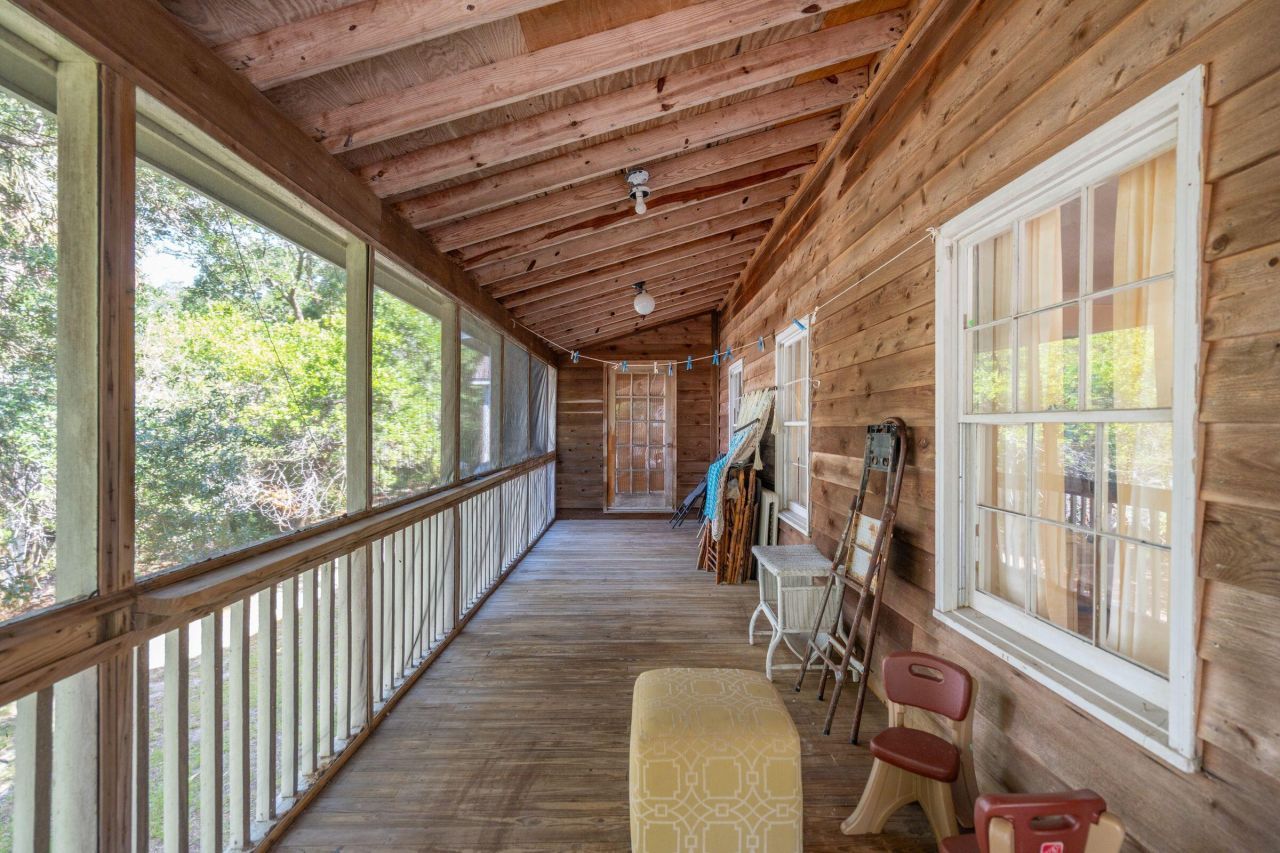 2820 Ion Avenue Photo 37