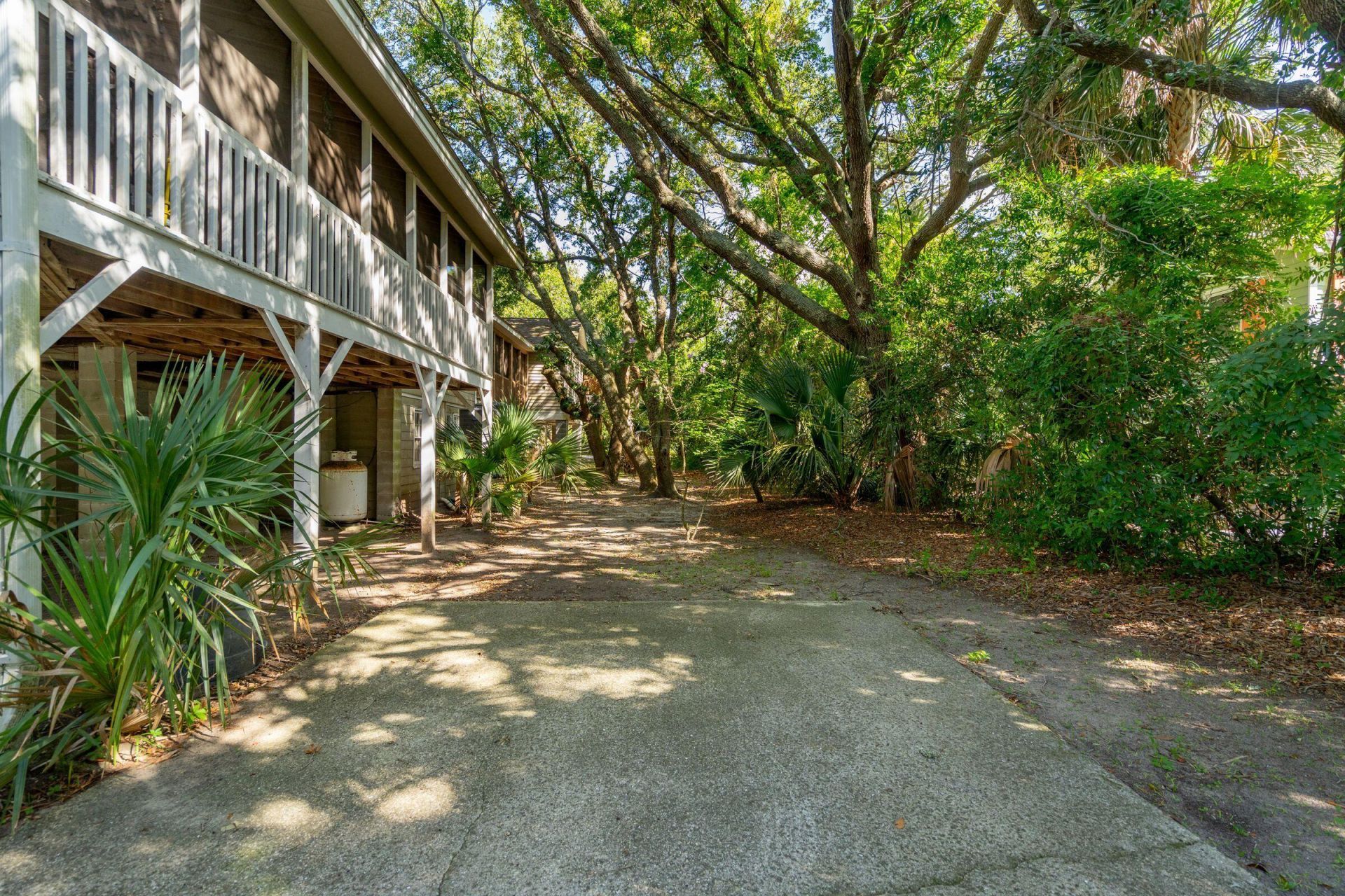2820 Ion Avenue Photo 5