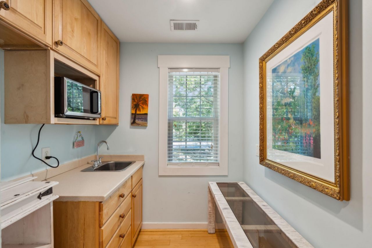 2820 Ion Avenue Photo 53